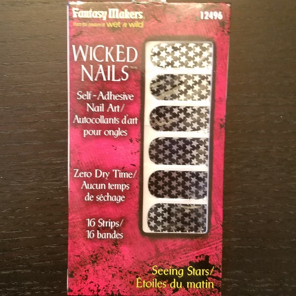 Seeing Stars Nail Strips Black & Silver NWT